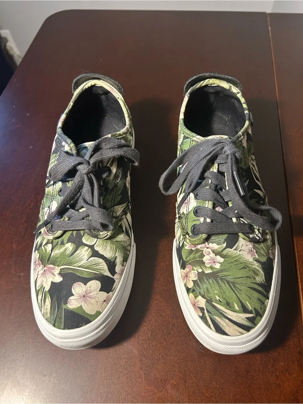 Vans classic low